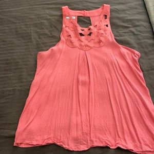 Maurice’s Hot Pink sleeveless top; lightly worn; size XXL